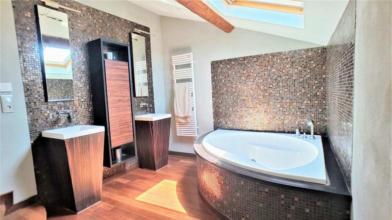 Appart'Hotel Luxe Vieil Antibes 75 M2 Avec Parking Plages A Pieds Esterno foto