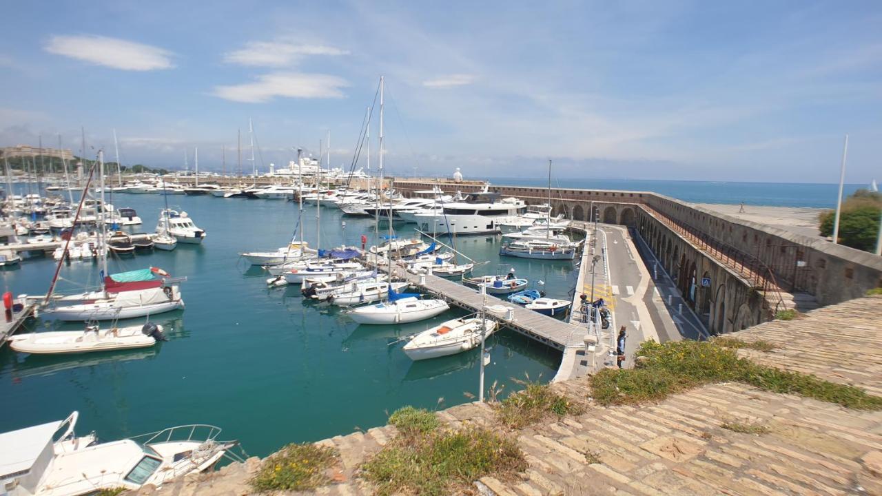 Appart'Hotel Luxe Vieil Antibes 75 M2 Avec Parking Plages A Pieds Esterno foto